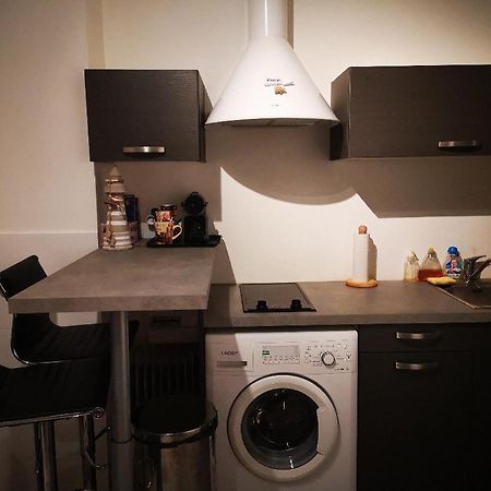Superbe Studio Meuble Cosy Avec Lit Superconfort Au Calme Jean Medecin Ніцца Екстер'єр фото