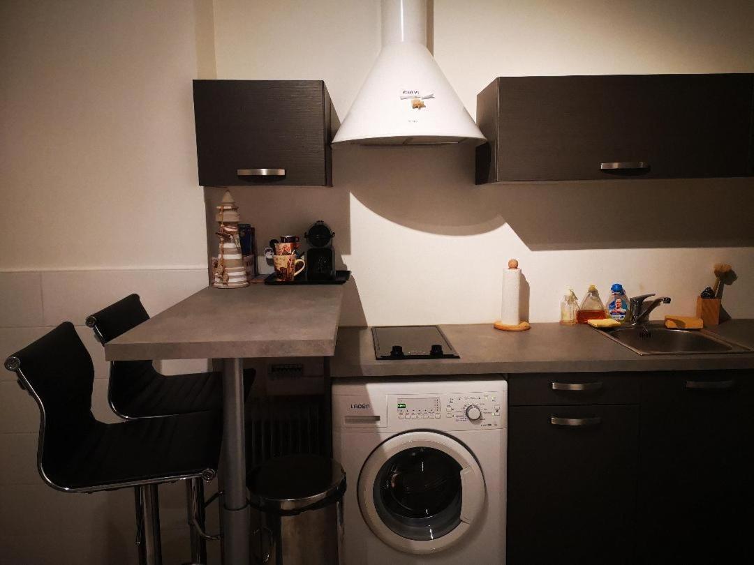 Superbe Studio Meuble Cosy Avec Lit Superconfort Au Calme Jean Medecin Ніцца Екстер'єр фото