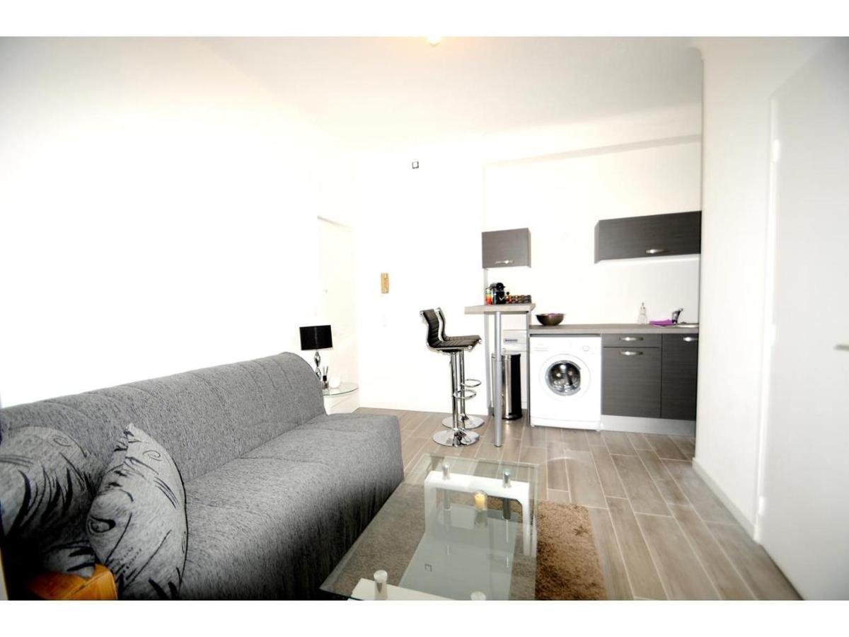 Superbe Studio Meuble Cosy Avec Lit Superconfort Au Calme Jean Medecin Ніцца Екстер'єр фото